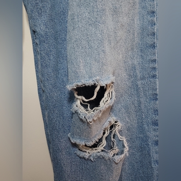 REFUGE Denim Ultra High Rise Wide Leg - Picture 6 of 7